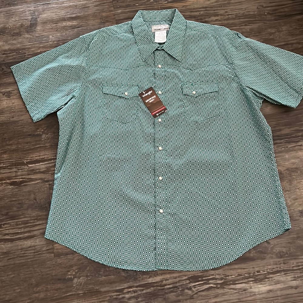 Wrangler shirt